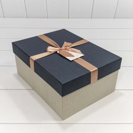 Коробки подарочные