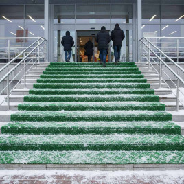 Дорожка щетина на ПВХ основе Ромб 0,9*15м зеленая