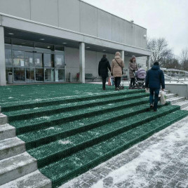 Дорожка щетина на ПВХ основе 0,9*15м зеленый металлик