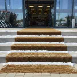 Дорожка щетина на ПВХ основе 0,9*15м золото